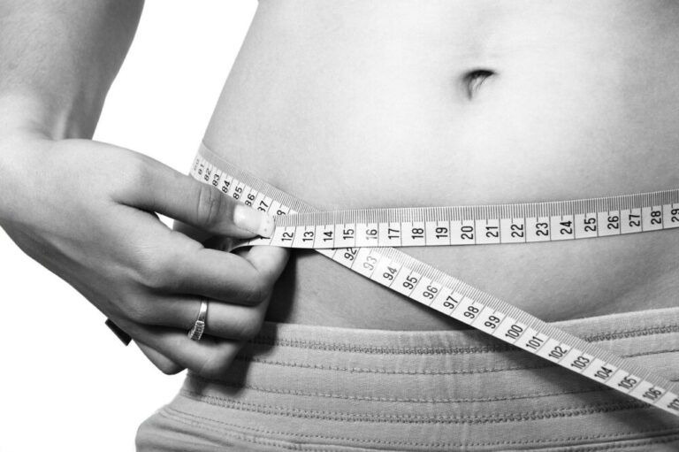 Read more about the article テレワークで太るのはなぜ？いますぐできる在宅太り解消法をご紹介！