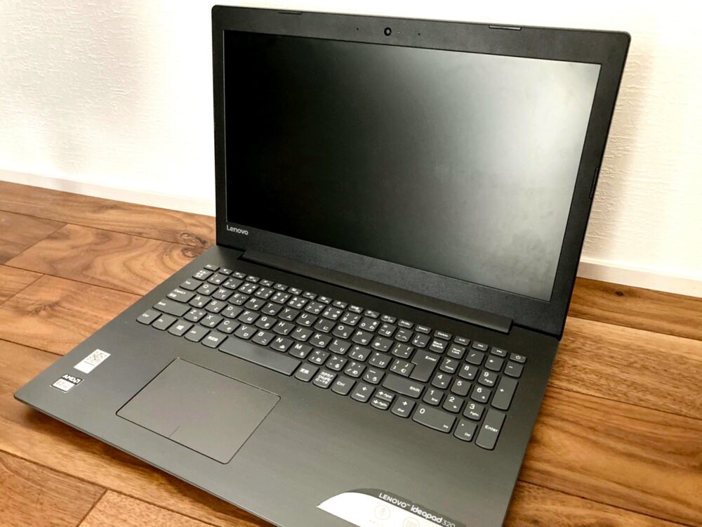 Lenovoのノートパソコン